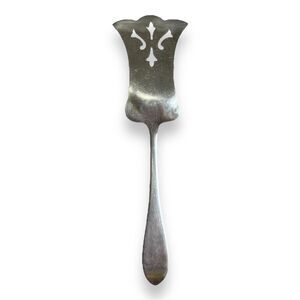 Pierced Pastry Server Kitchen Utensils Rockford Silverplate Co. 5 Flatware 8.25”